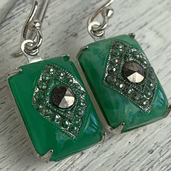 Vintage Antique 1920s Art Deco Green Glass Marcasite Stones Dangle Drop Earrings - Picture 3 of 6